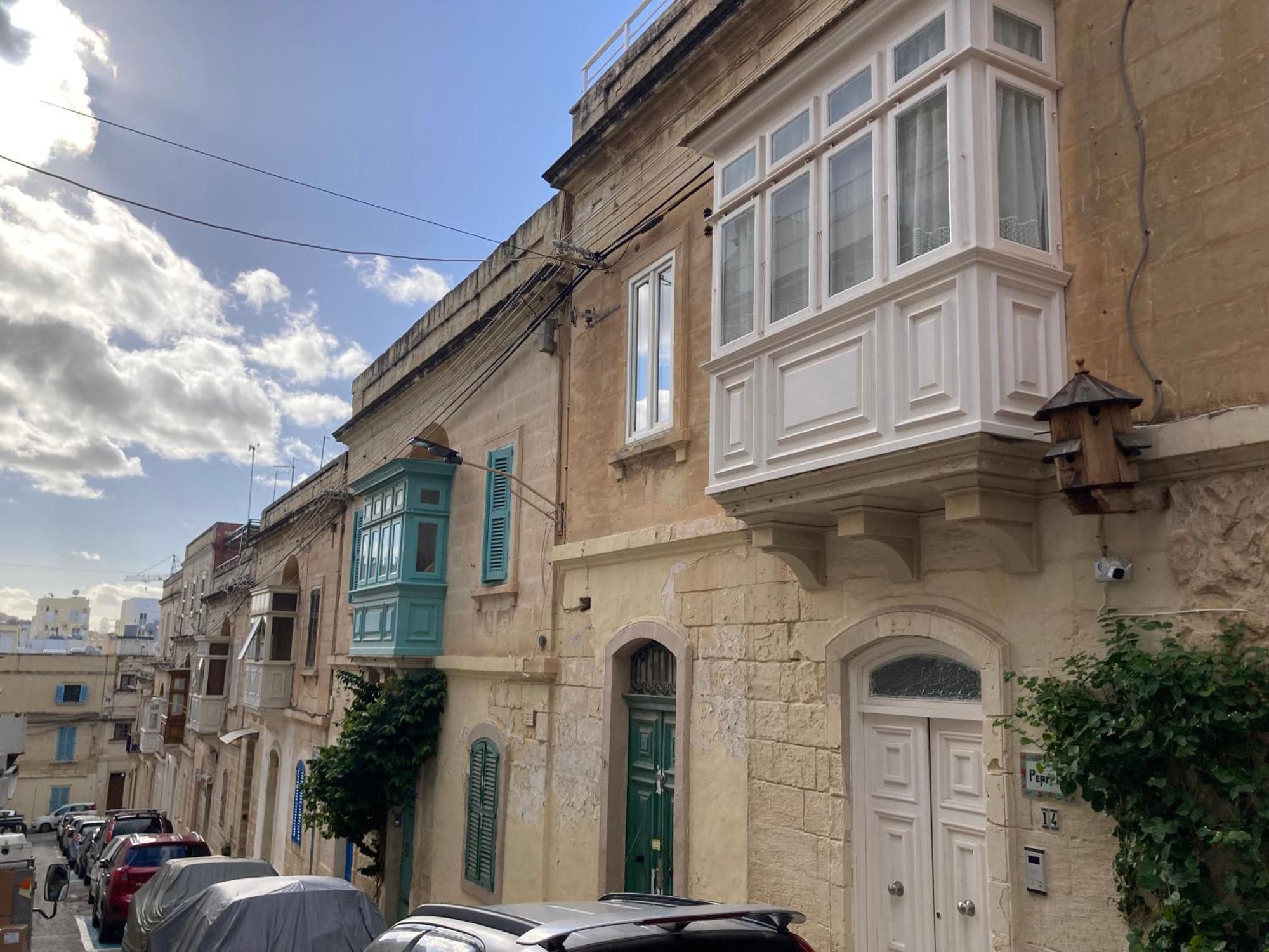Ferienwohnung Charming Central Townhouse In Sliema By Assetflow Pro Exterior foto